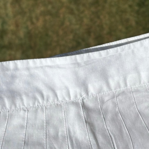 Vintage GH Bass & Co White and Black Floral Print Skirt - pristine cond - Size 6 - Picture 7 of 8